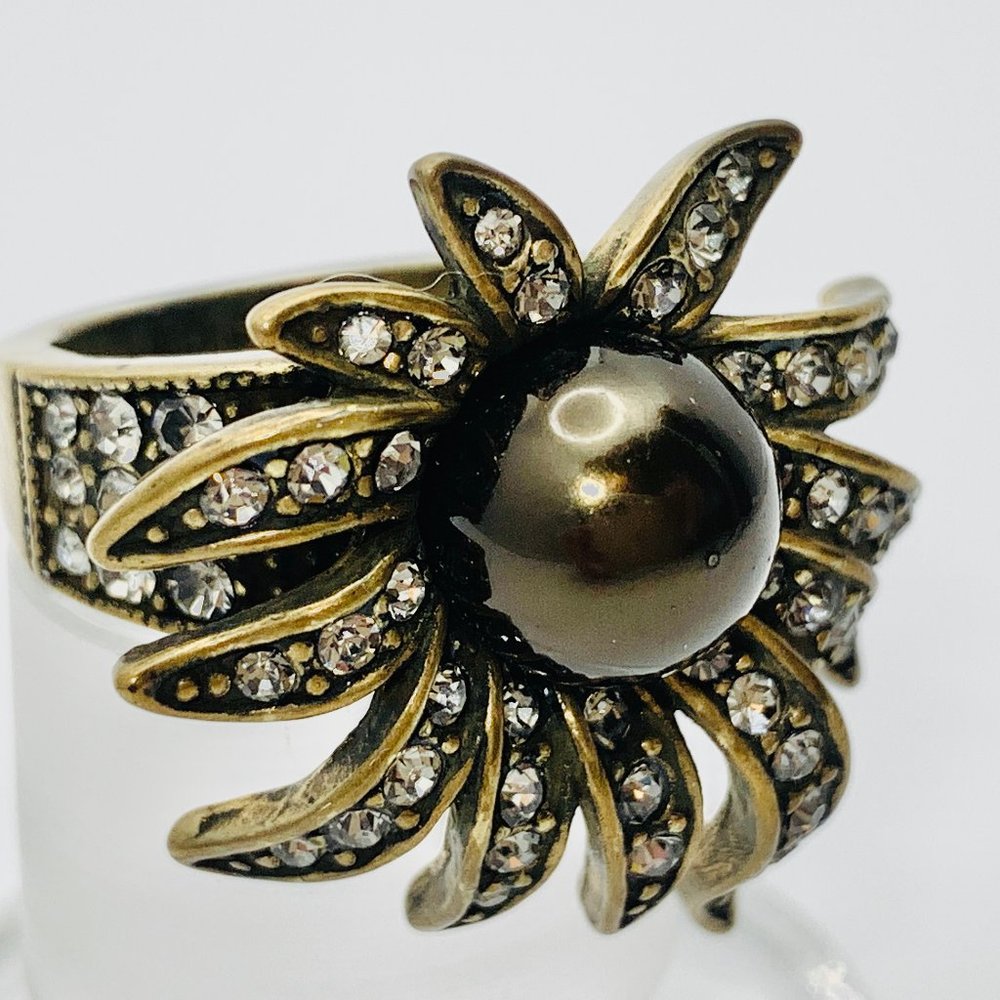 HEIDI DAUS SUBLIME STAR COCKTAIL RING